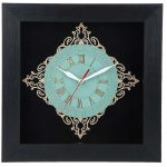 Horloge Murale en Bois Incrusté Persan avec Motif Géométrique