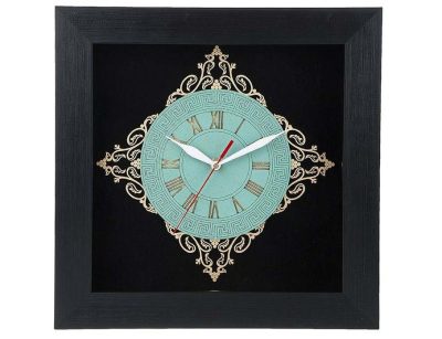 Horloge Murale en Bois Incrusté Persan avec Motif Géométrique