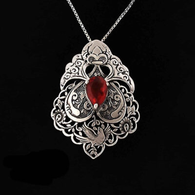 Pendentif en argent gravé persan avec pierre précieuse Roby