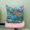Housses de coussin en velours avec calligraphie persane bleue (Set de 2)