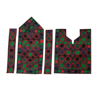 Panneau de robe brodé Balochi fait à la main – Classique