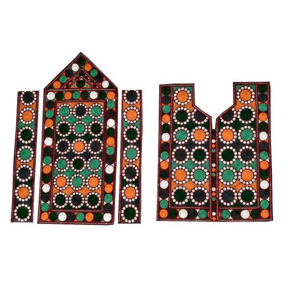 Panneau de robe brodé Balochi fait à la main