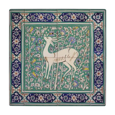 Carreau en céramique persane décoratif encadré – Gazelle