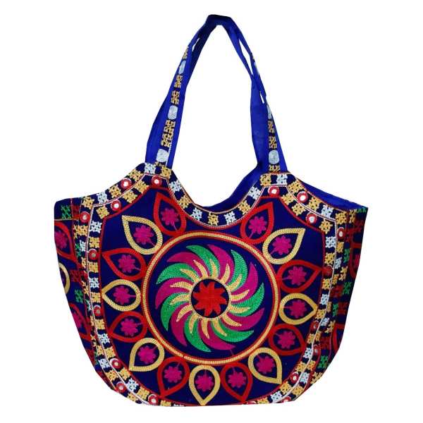 Sac fourre-tout ethnique avec modèle brodé Baluchi A55