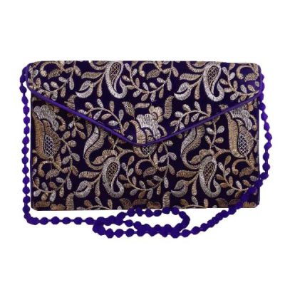 Pochette brodée avec motif géométrique – A49