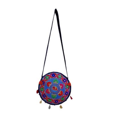 Sac à bandoulière ethnique brodé avec design Baluchi A46