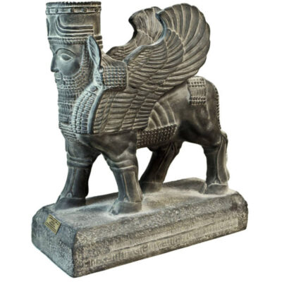 Figurine historique de lion à cornes de Persépolis avec tête humaine