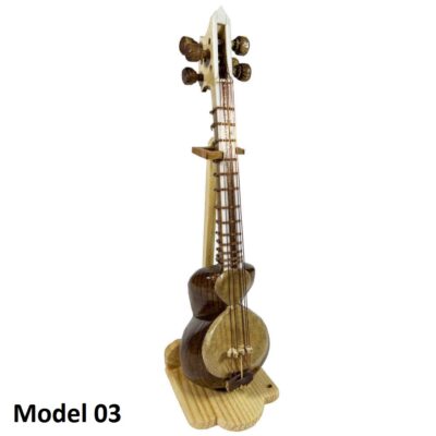 Maquette à monter : Réplique d’instrument Tar persan