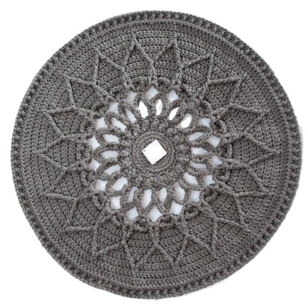 Tapis de sol macramé bohème tissé à la main – Motif Soleil