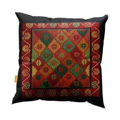 Housse de Coussin Kilim Persan – Design Unique Tissé à la Main