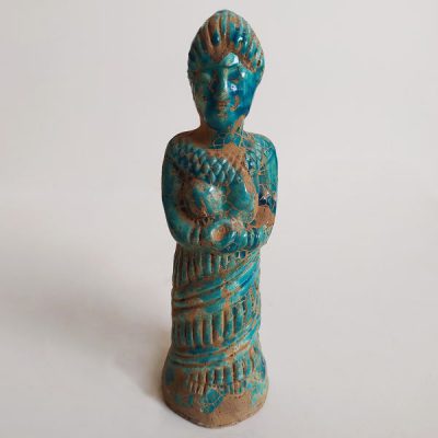 Figurine historique de femme élamite en poterie bleue – Figurine perse