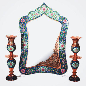 Ensemble miroir et bougeoirs en cuivre persan – Minakari Pardaz