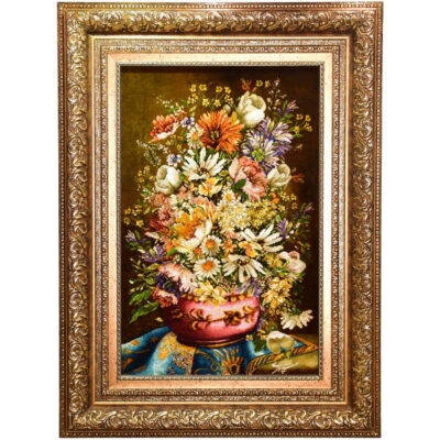 Tapis persan figuratif noué à la main de Tabriz représentant un pot et des fleurs