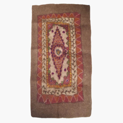 Tapis en feutre de laine persan 100% naturel et fait main