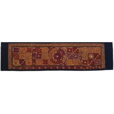 Chemin de Table Brodé Iranien Modèle Aras 01