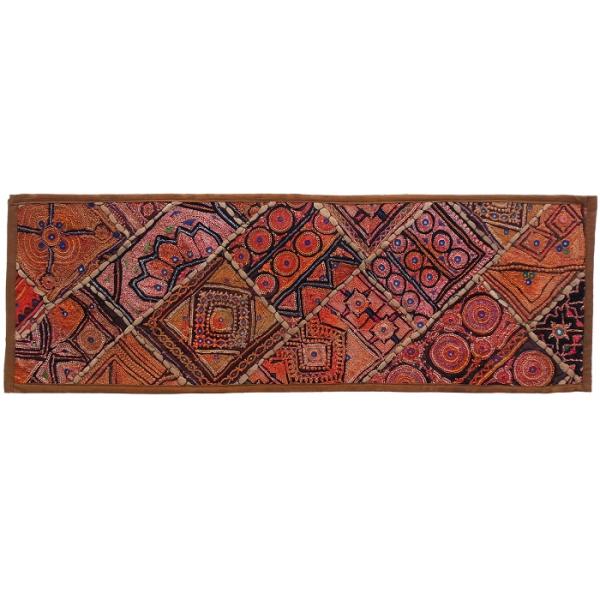 Chemin de Table Patchwork Brodé Iranien Baloutchi
