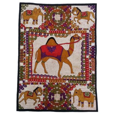 Nappe Brodée à la Main Modèle Géométrique