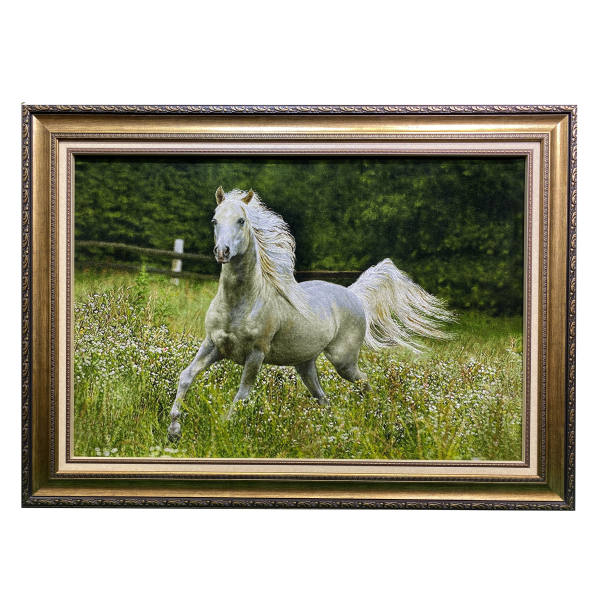 Tapis persan figuratif noué à la main de Tabriz représentant un cheval dans un champ