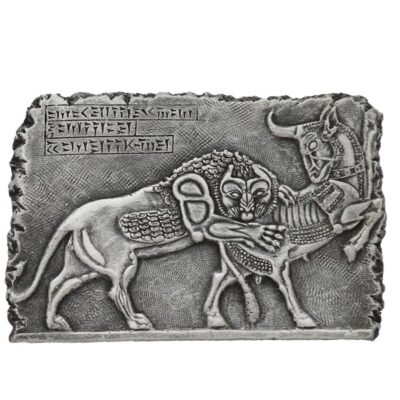 Réplique légendaire d’inscription – Guerre entre lion et vache inspirée de l’Antiquité perse