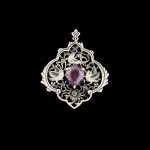 Pendentif en argent gravé persan avec pierre précieuse Améthyste