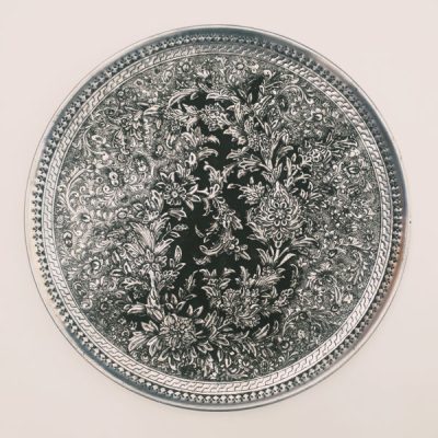 Plateau en cuivre décoratif gravé à la main avec art artisanal persan Jahani