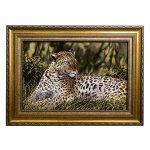 Tapis persan figuratif noué à la main de Tabriz représentant un guépard