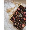 Pochette brodée avec design floral complexe - Magnolia