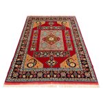Tapis Persan Fait Main Médaillon Intriqué Mélange de Soie et Laine Laki Rouge