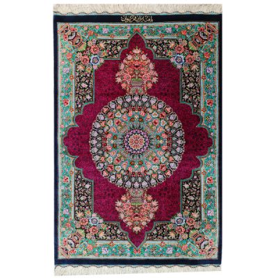 Tapis en soie persan noué à la main modèle Zereshki Qom
