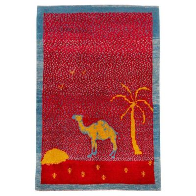 Tapis Gabbeh en laine persane tissé à la main avec motifs animaliers Chameau I