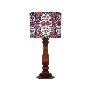 Lampe de table en bois traditionnelle avec abat-jour inspiré de la Perse