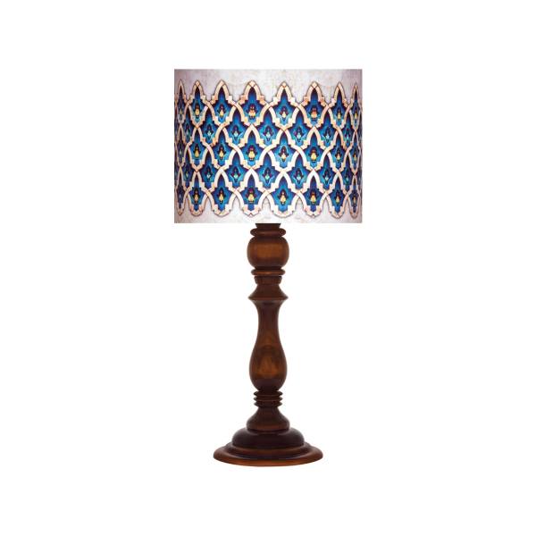 Lampe de table en bois traditionnelle avec abat-jour inspiré de la Perse Ahoura