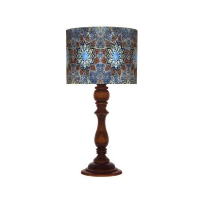 Lampe de table en bois traditionnelle avec abat-jour inspiré de la Perse Delban