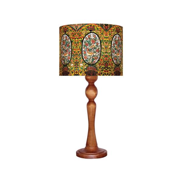 Lampe de table en bois traditionnelle avec abat-jour inspiré de la Perse Kara