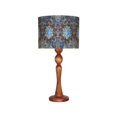 Lampe de table en bois traditionnelle avec abat-jour inspiré de la Perse Mina