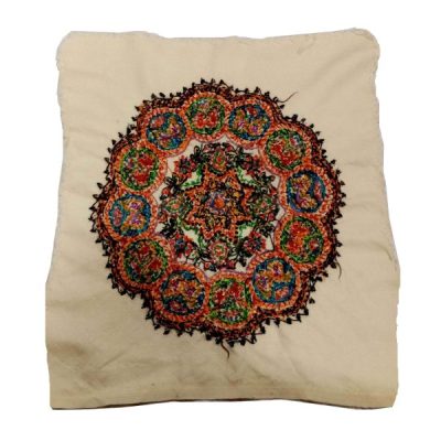 Housse de Coussin Brodée – Design Suzani Crème