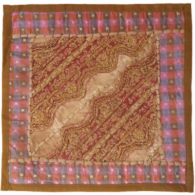 Housse de Coussin Brodée – Design Bleu