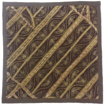 Housse de Coussin Brodée – Design Suzani Kabir