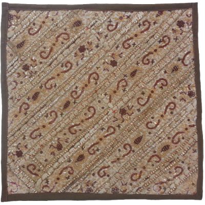 Housse de Coussin Brodée – Design Suzani Mahin