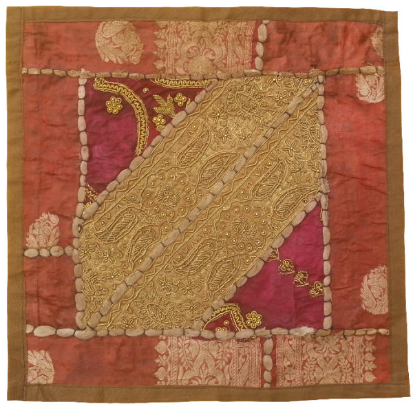 Housse de Coussin Brodée - Design Suzani Rose