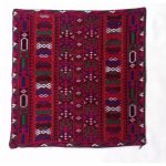 Housse de Coussin Brodée – Design Suzani Rouge