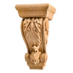 Modèle de capitale en bois sculpté Ava
