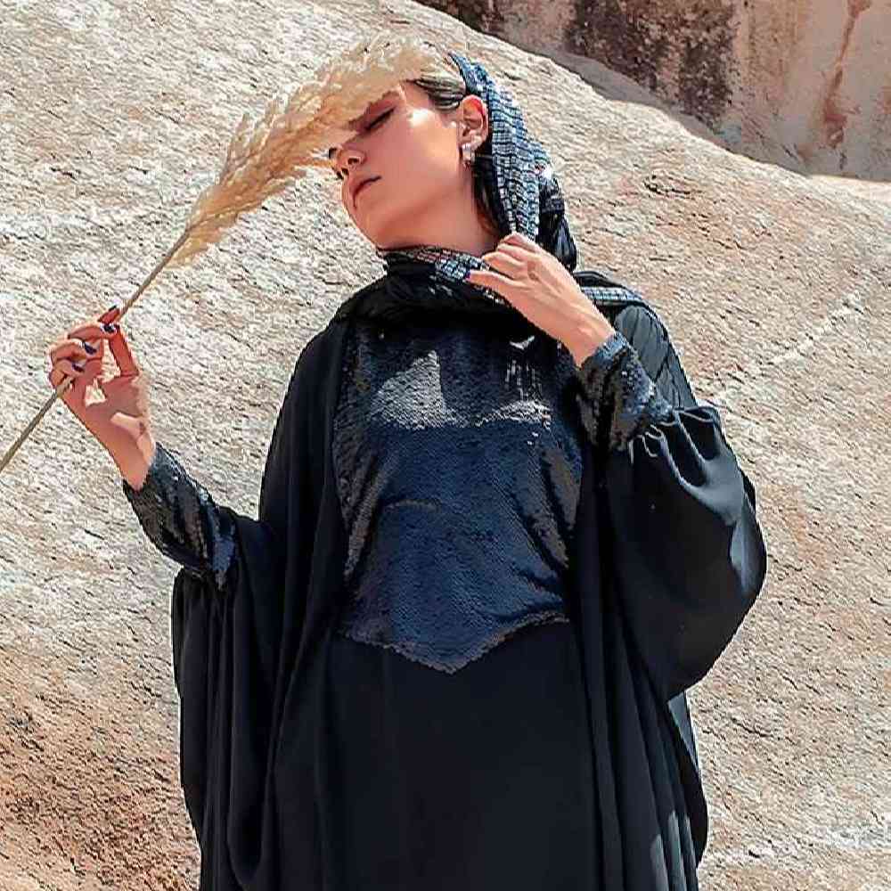 Abaya Papillon Élégante pour Femmes – Tissu Doux & Design Unique