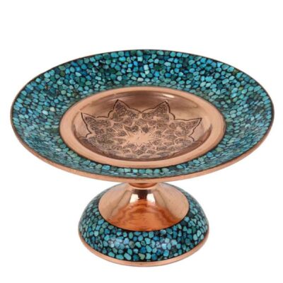 Plat sur Piédestal en Cuivre Incrusté de Turquoise Modèle Sayeh
