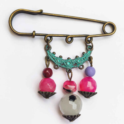 Broche de Sécurité Moderne avec Pierres Précieuses Colorées – Vibrante et Amusante