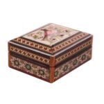 Boîte à bijoux en bois artisanale avec design persan Khatam – Narges
