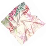 Foulard Miniature en Soie Persane pour Femme – Design Luxueux et Vibrant Maah