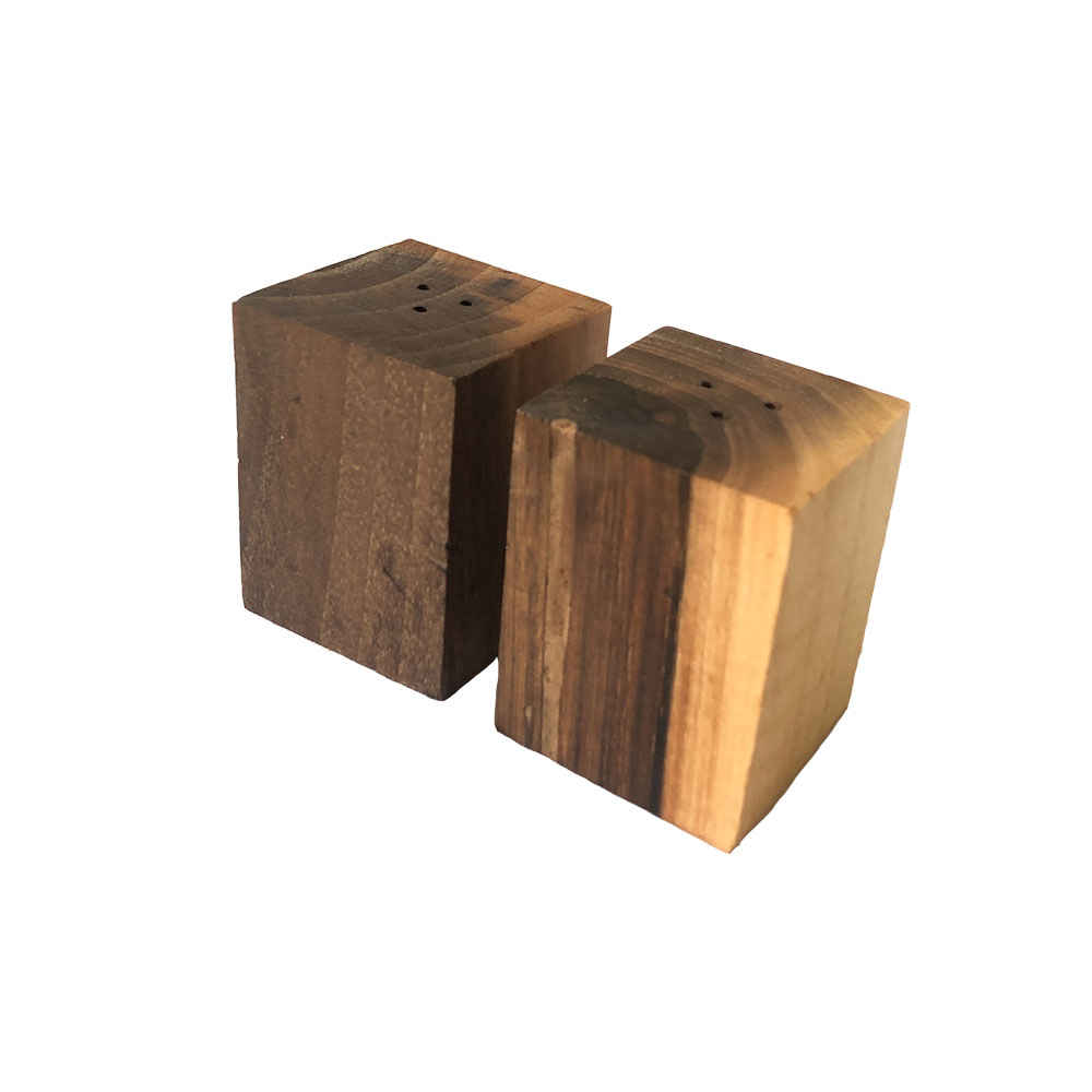 Ensemble de salières et poivrières en bois Mina