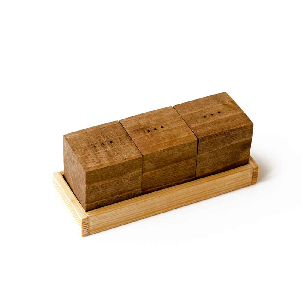 Ensemble de salières et poivrières en bois Vania