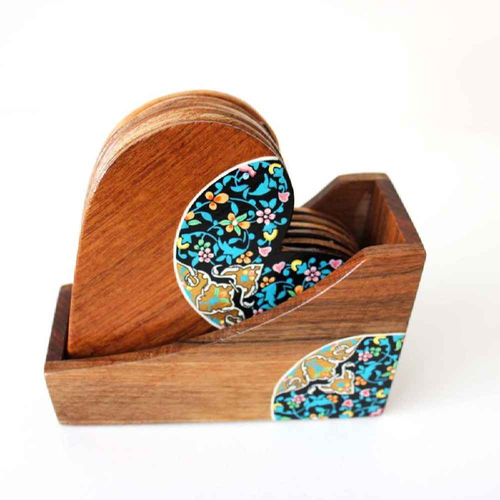 Ensemble de Dessous de Verre et Support avec Motif Artistique d'Inspiration Persane Forme de Cœur